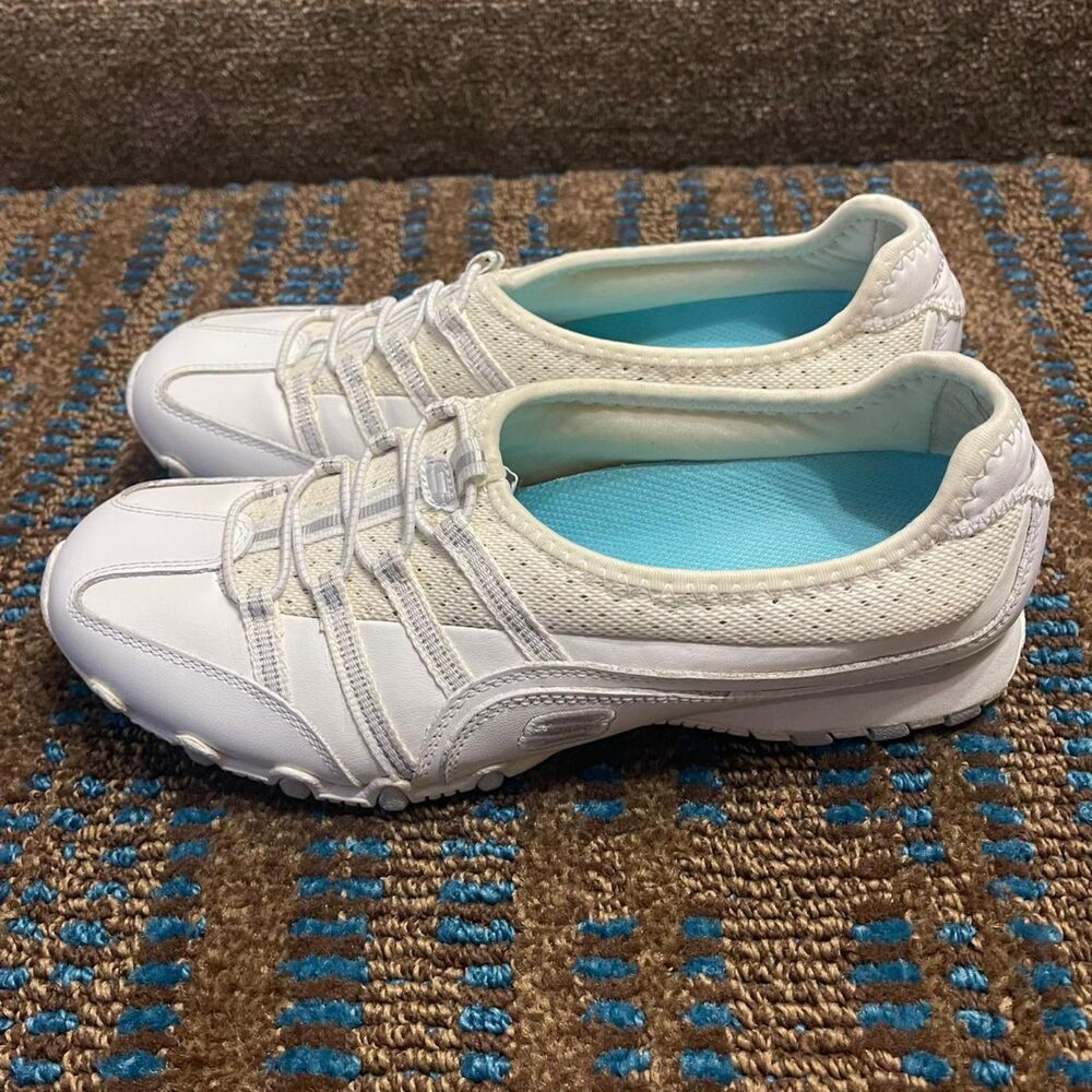 Skechers Women 7.5 White Blue Slip On Sneakers Bungee Lace Comfort Walking Shoes - Picture 5 of 7